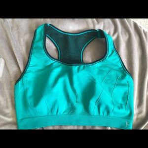 Aqua Danskin reversable Sports Bra size 2x